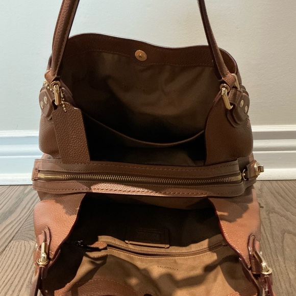 Coach Tan Leather Shoulder Bag - Picture 6 of 10